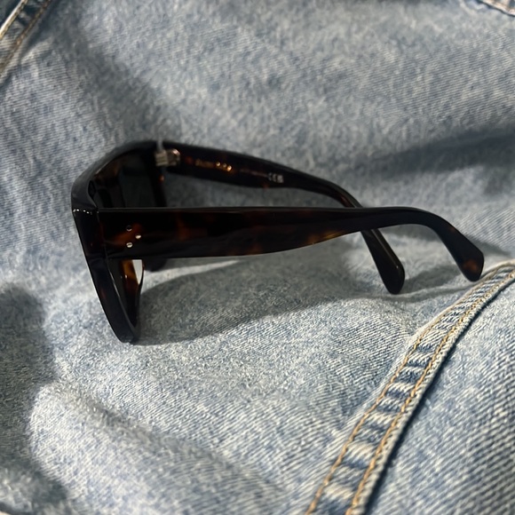 Celine Sunglasses tortoise- CL4001IN - Picture 11 of 13
